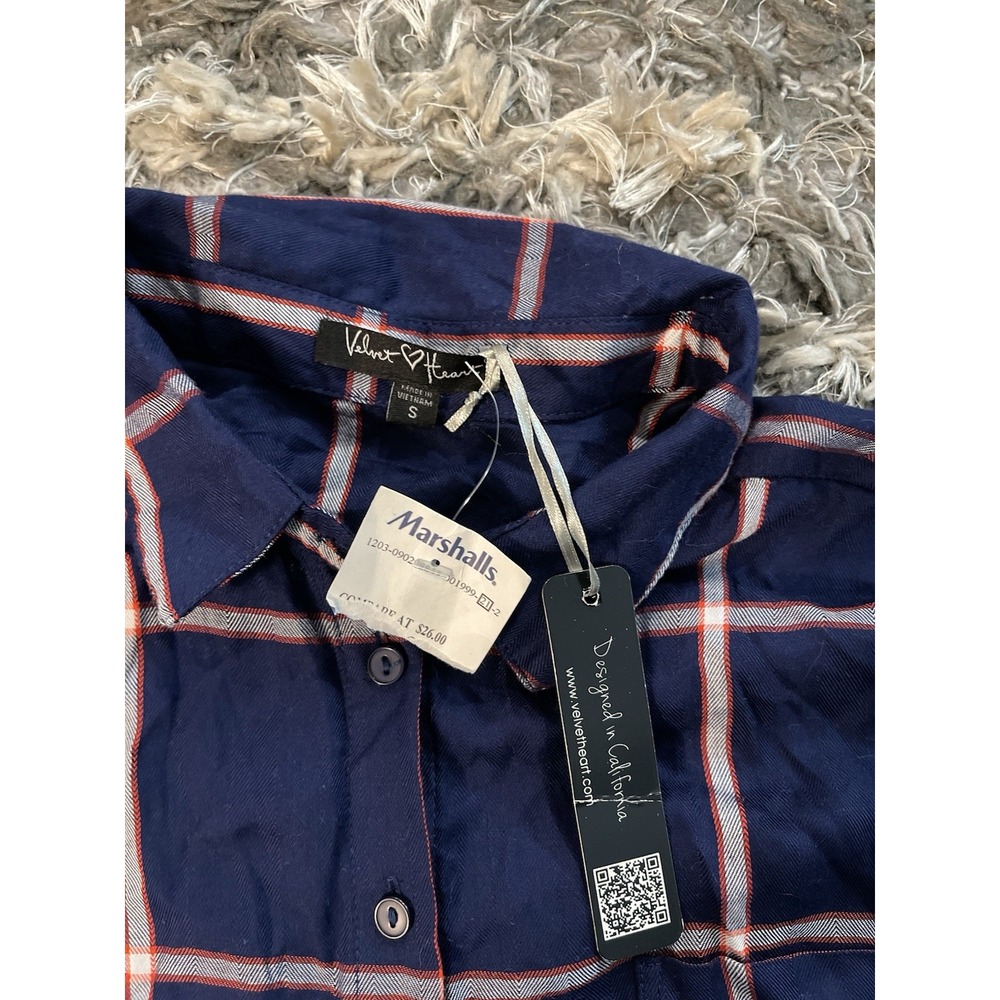 Navy Pink Plaid Button Down Shirt Women's Small NWT Soft Lightweight Rayon Top - Picture 4 of 7